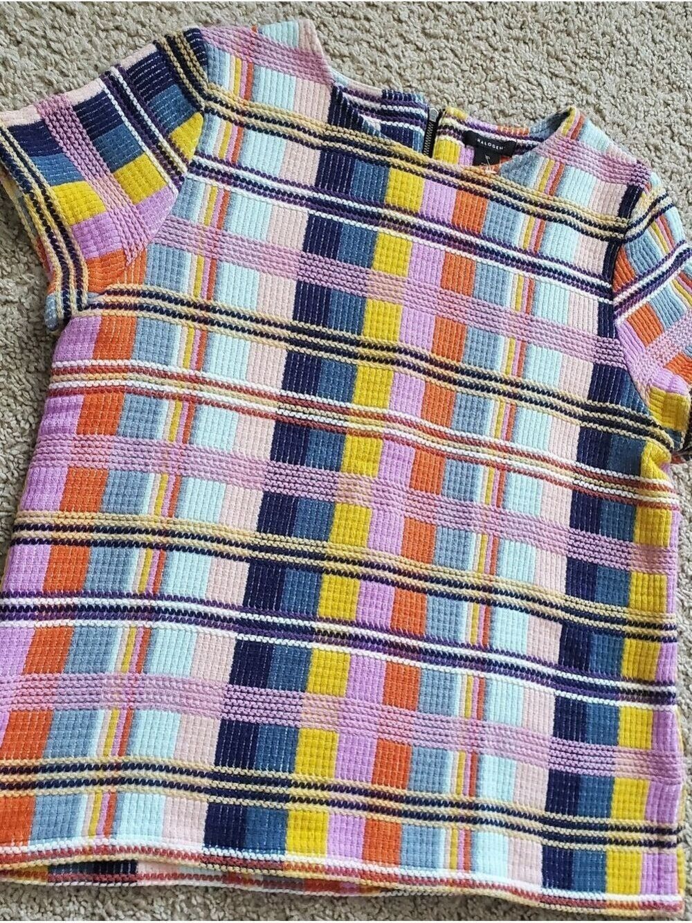 Halogen Multicolor Plaid Knit Short Sleeve Top Women's Size Medium - Picture 2 of 9